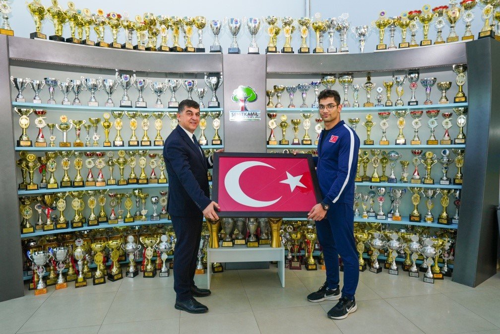 Şehitkamil sporcusu yine şampiyon