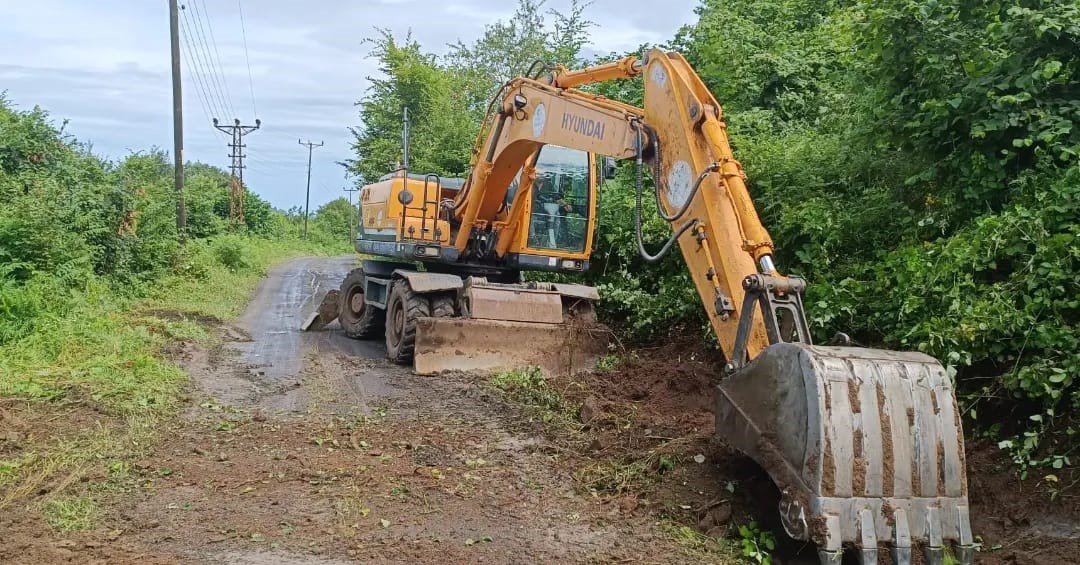 Tekkeköy’de afetle mücadele sürüyor