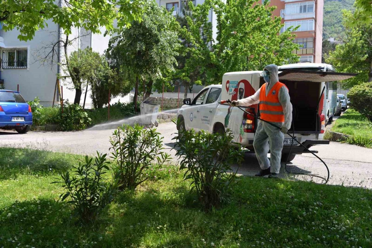 Yıldırım’da ilaçlama çalışmaları devam ediyor