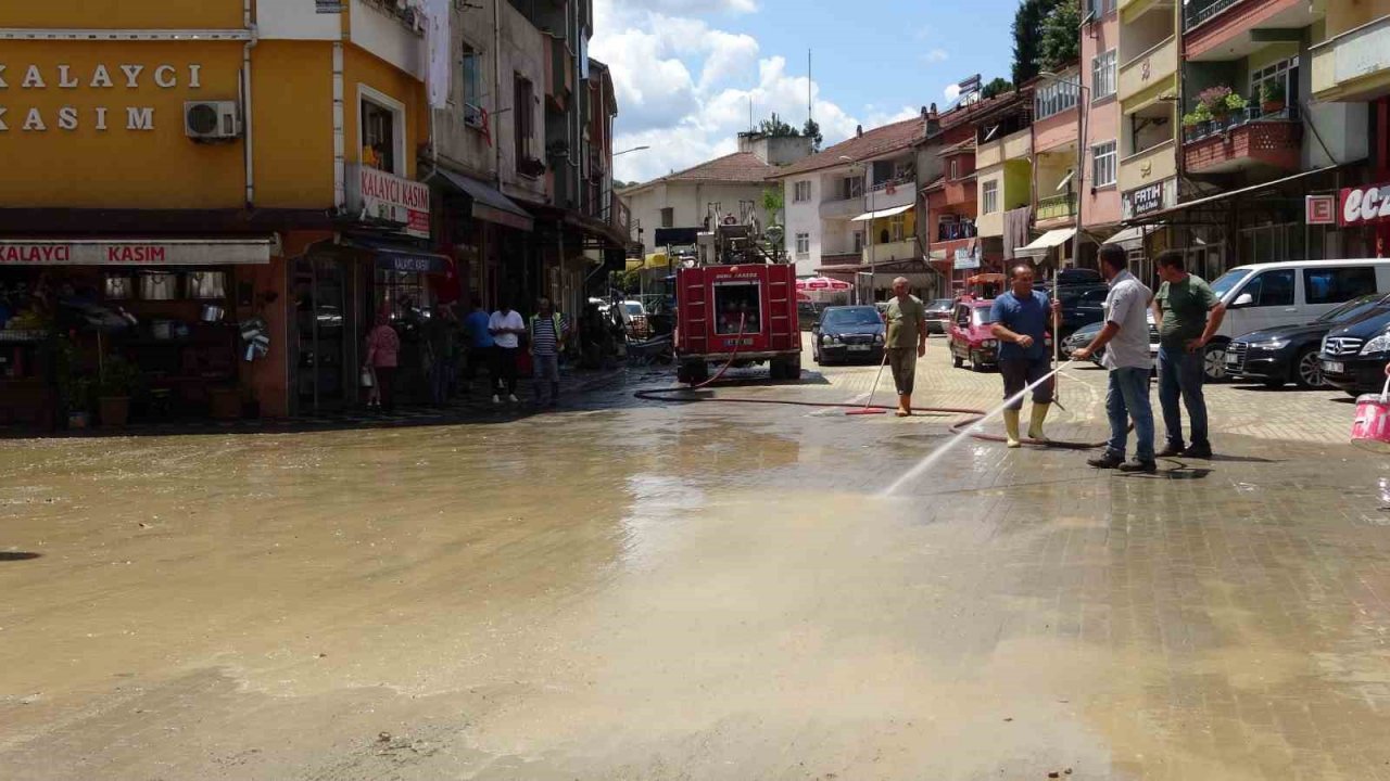 Karapınar beldesinde hasar tespit çalışmaları başladı