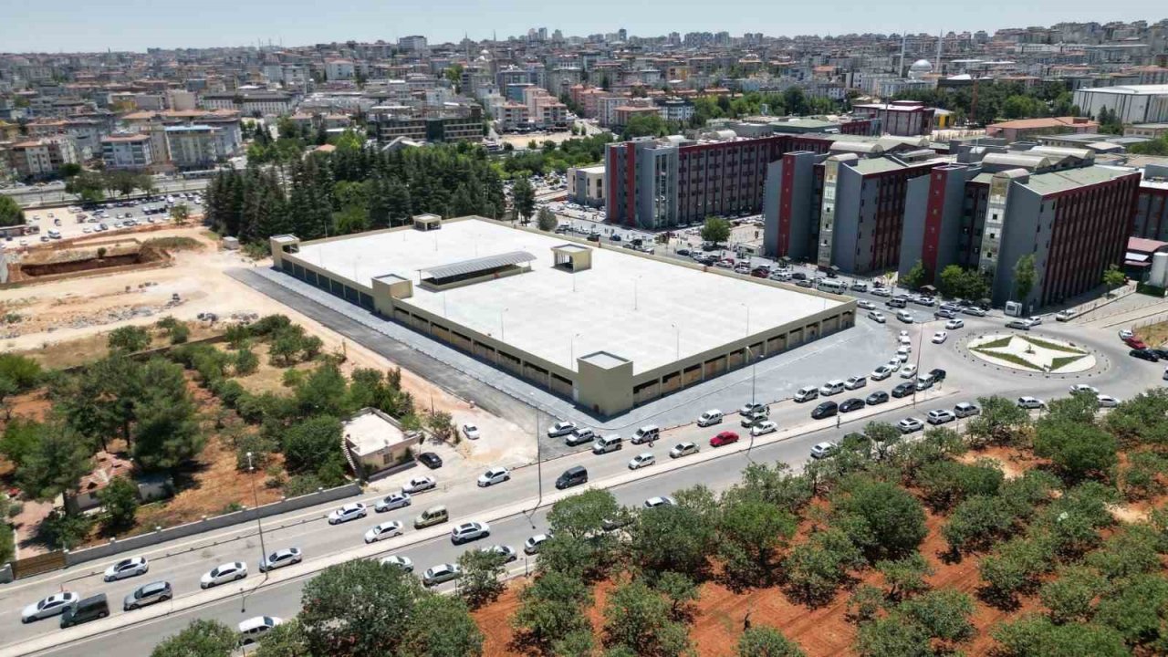 15 Temmuz otopark ve ticari ünite kompleksi tamamlandı
