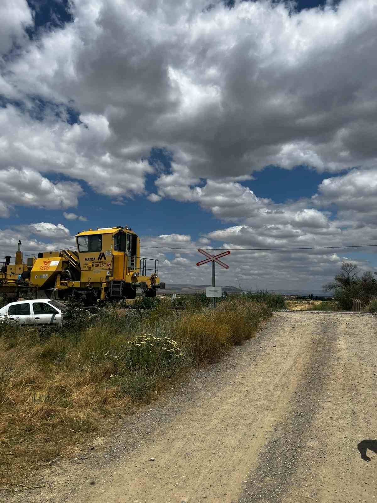 Hemzemin geçitte az kalsın facia yaşanıyordu