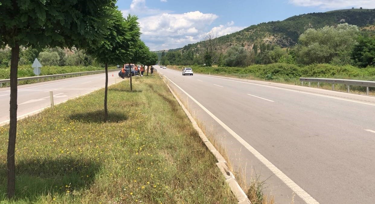 Amasya’da otomobil takla atarak karşı şeride geçti: 1 yaralı