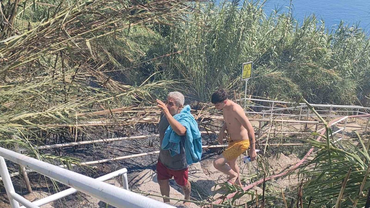 Dünyaca ünlü falezlerdeki yangın ağlattı