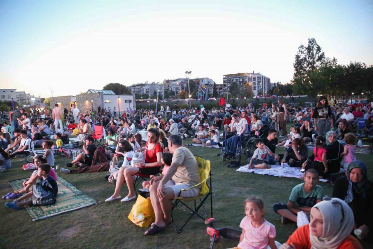 Aydın Tekstil Park’ta sinema geceleri devam ediyor