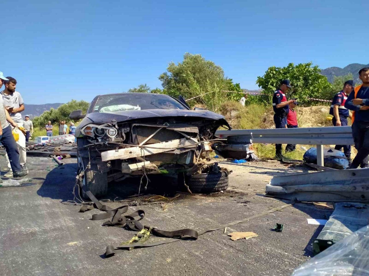 Buharkent’teki feci kazada ölenlerin kimlikleri belirlendi