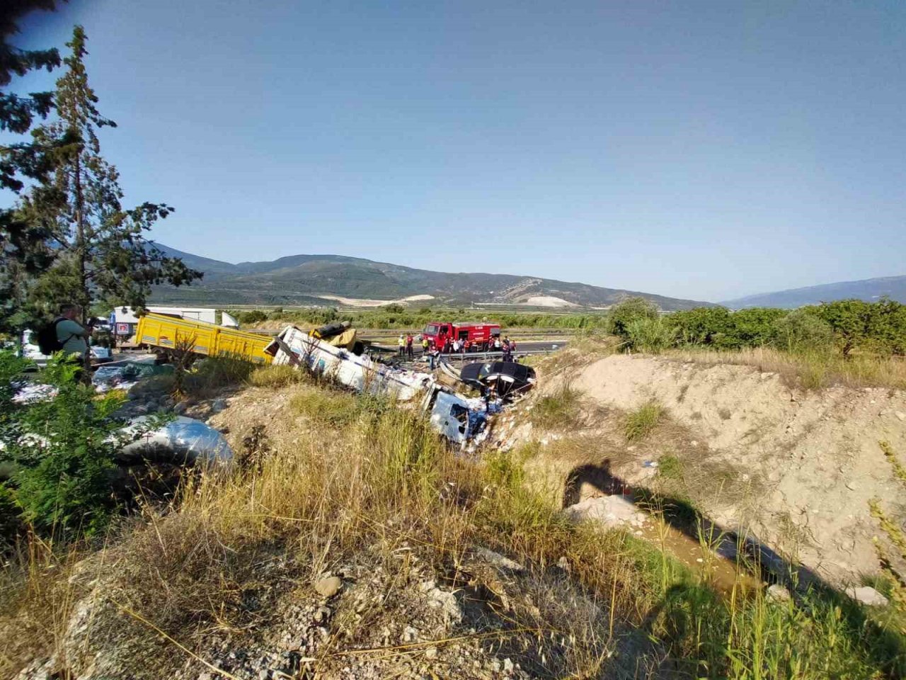 Buharkent’teki feci kazada ölenlerin kimlikleri belirlendi