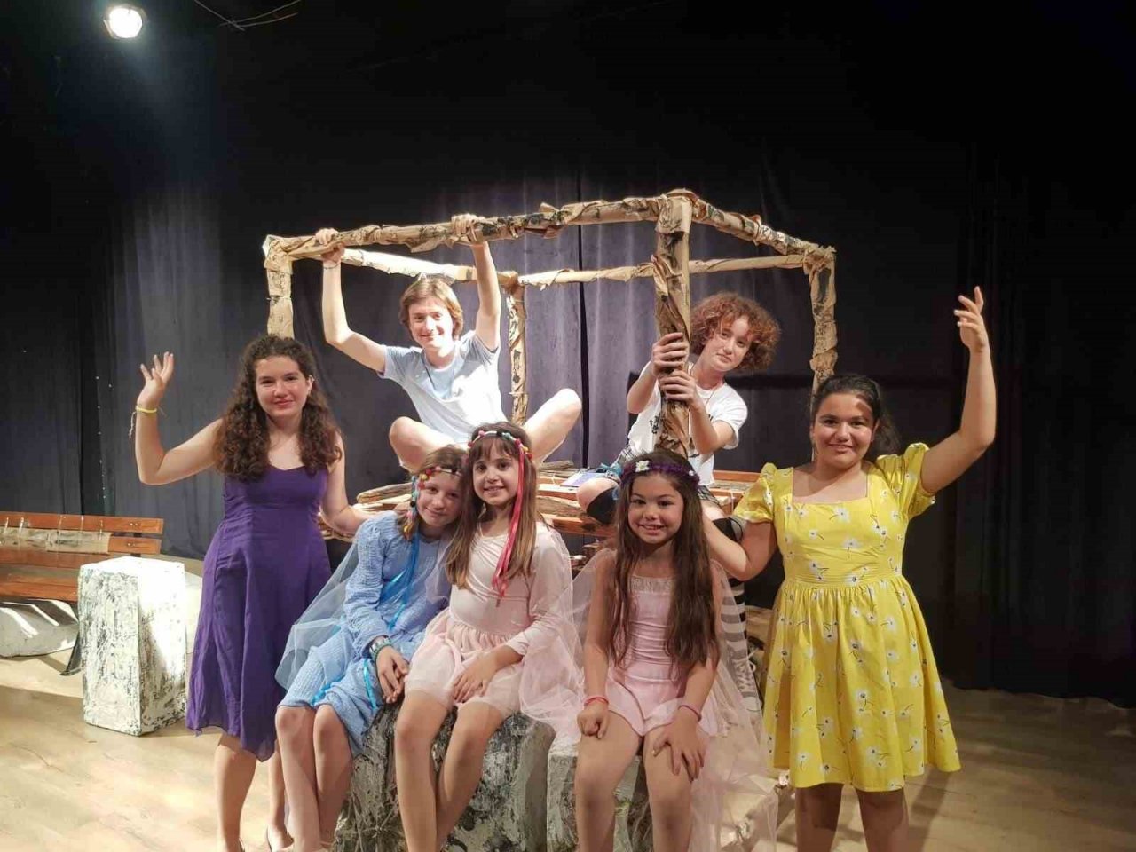 Ayvalık’ta çocuklar ve gençlere verimli tatil