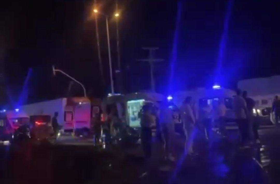 Bandırma’da trafik kazasında 9 kişi yaralandı