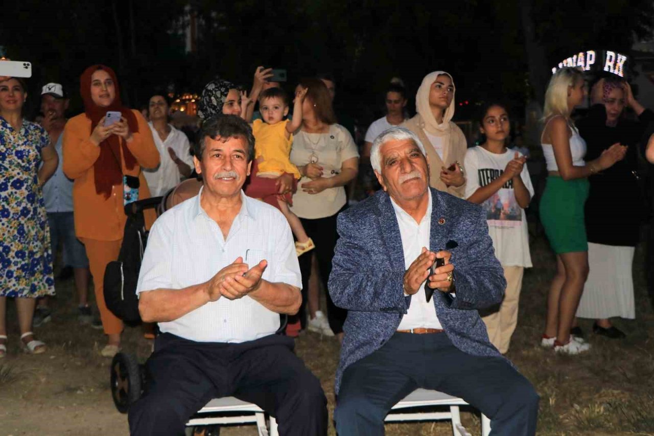 Çiftlikköy’de Gençlik Festivali konserleri Alkan Dalgakıran’la başladı