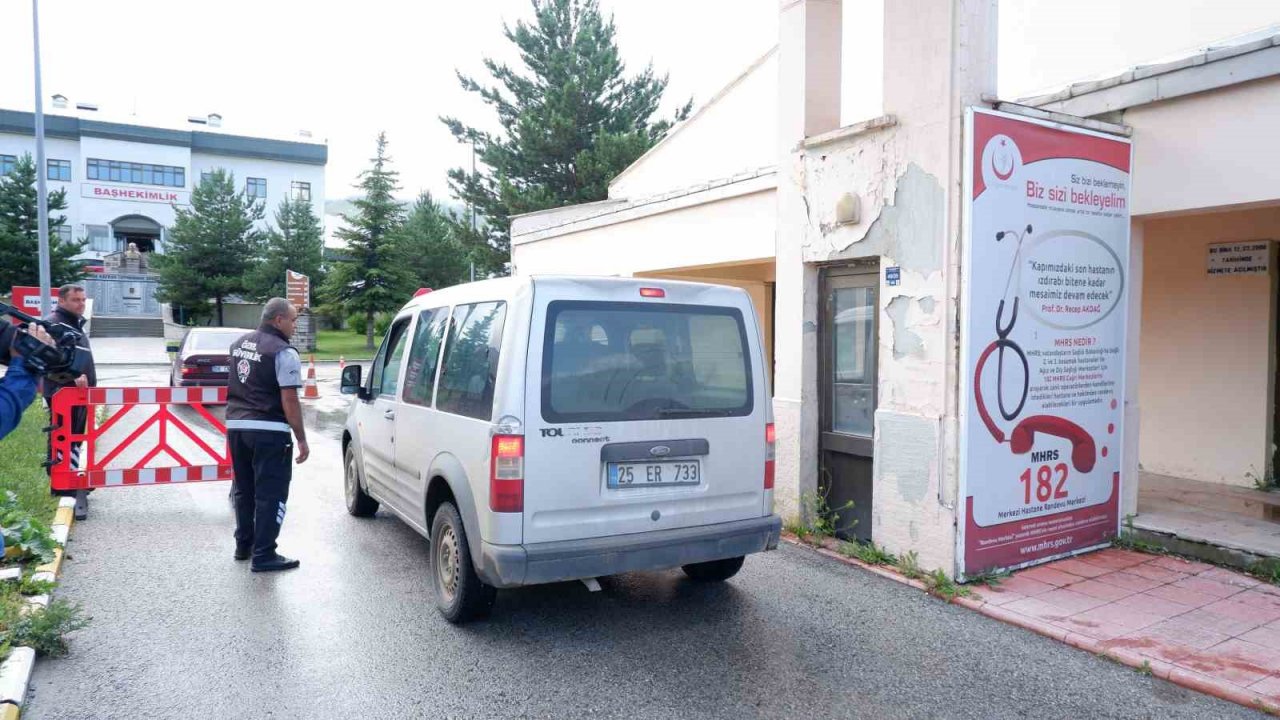 Hastane deprem riski sebebiyle kapatıldı