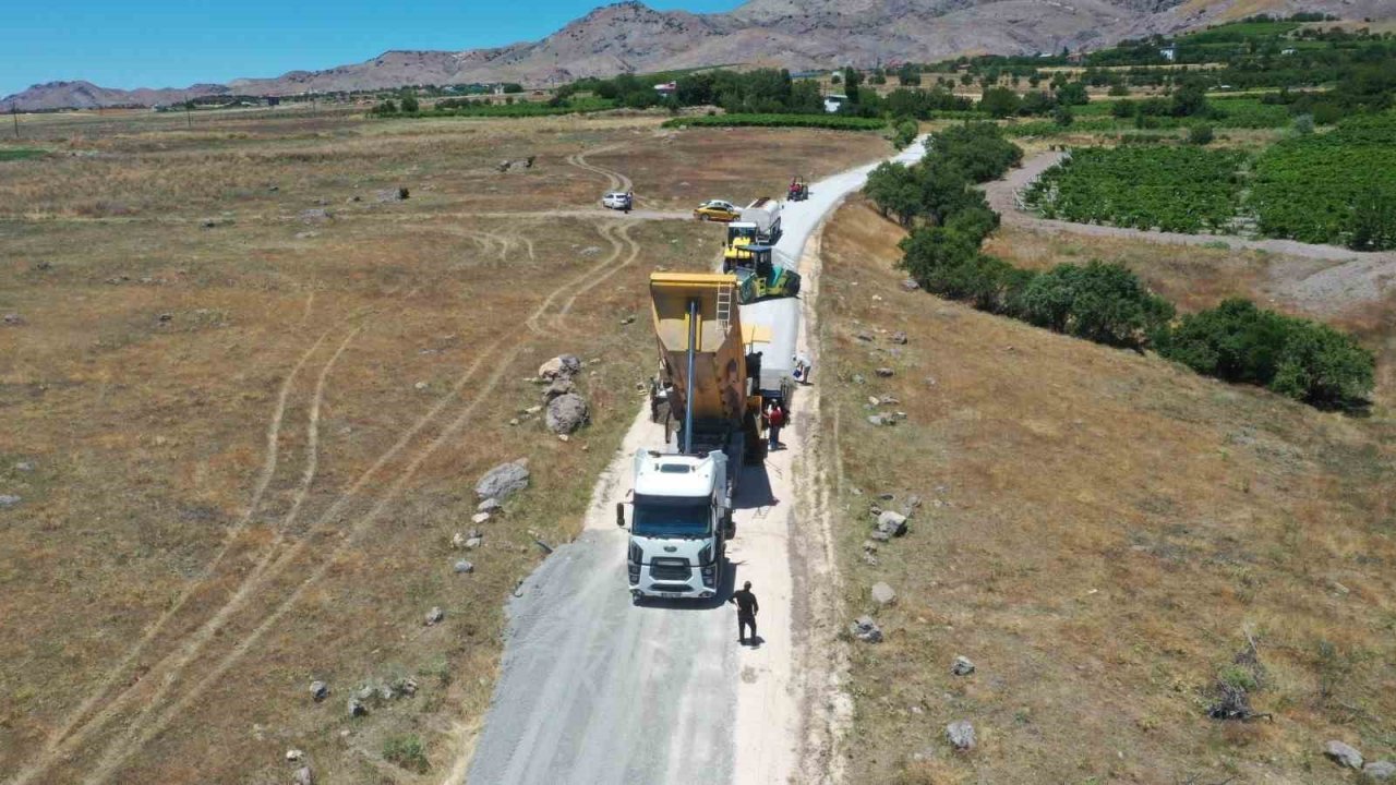 Elazığ’da SSB yol çalışmaları başladı
