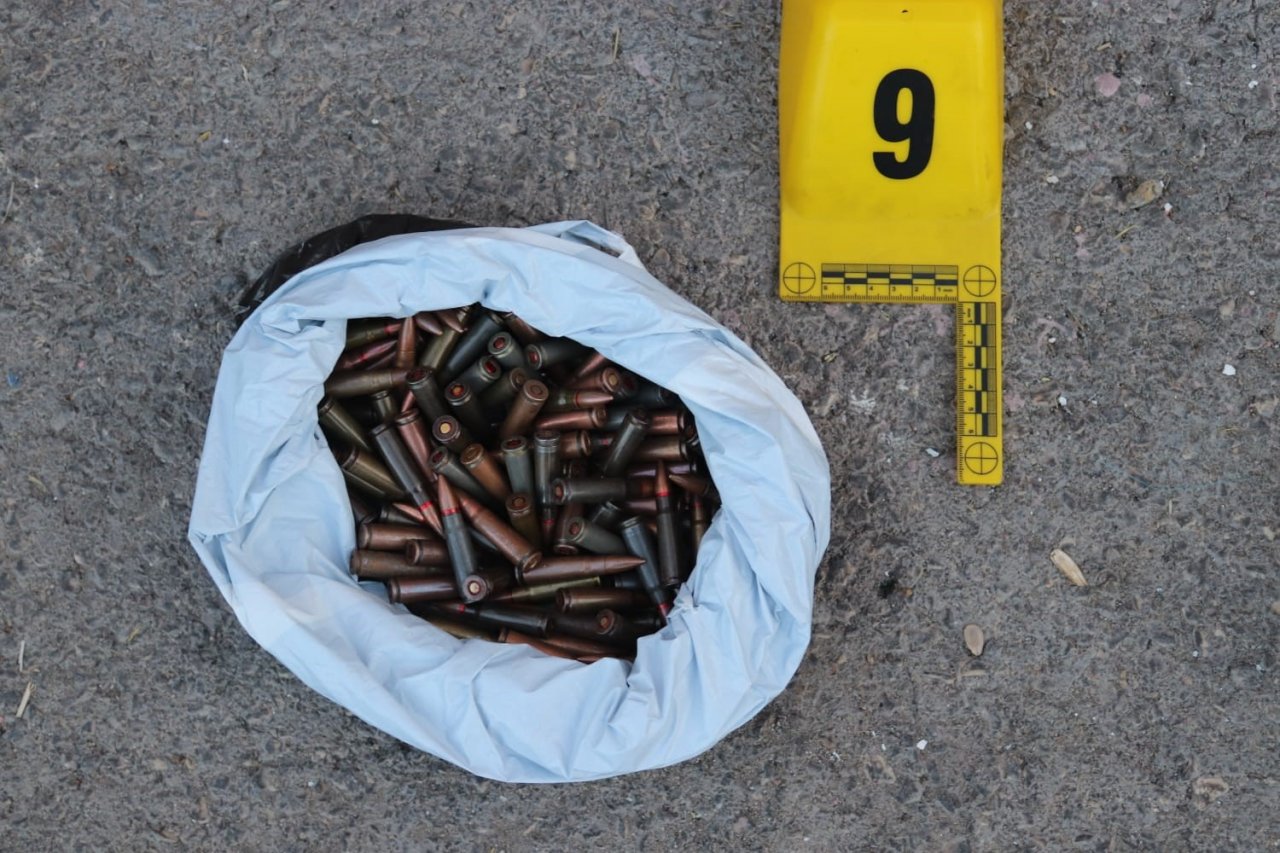 Hatay’da DEAŞ’lı 2 şüpheli el bombaları ile yakalandı