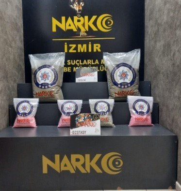 İzmir’de bir haftada 58 uyuşturucu operasyonu: 40 tutuklama