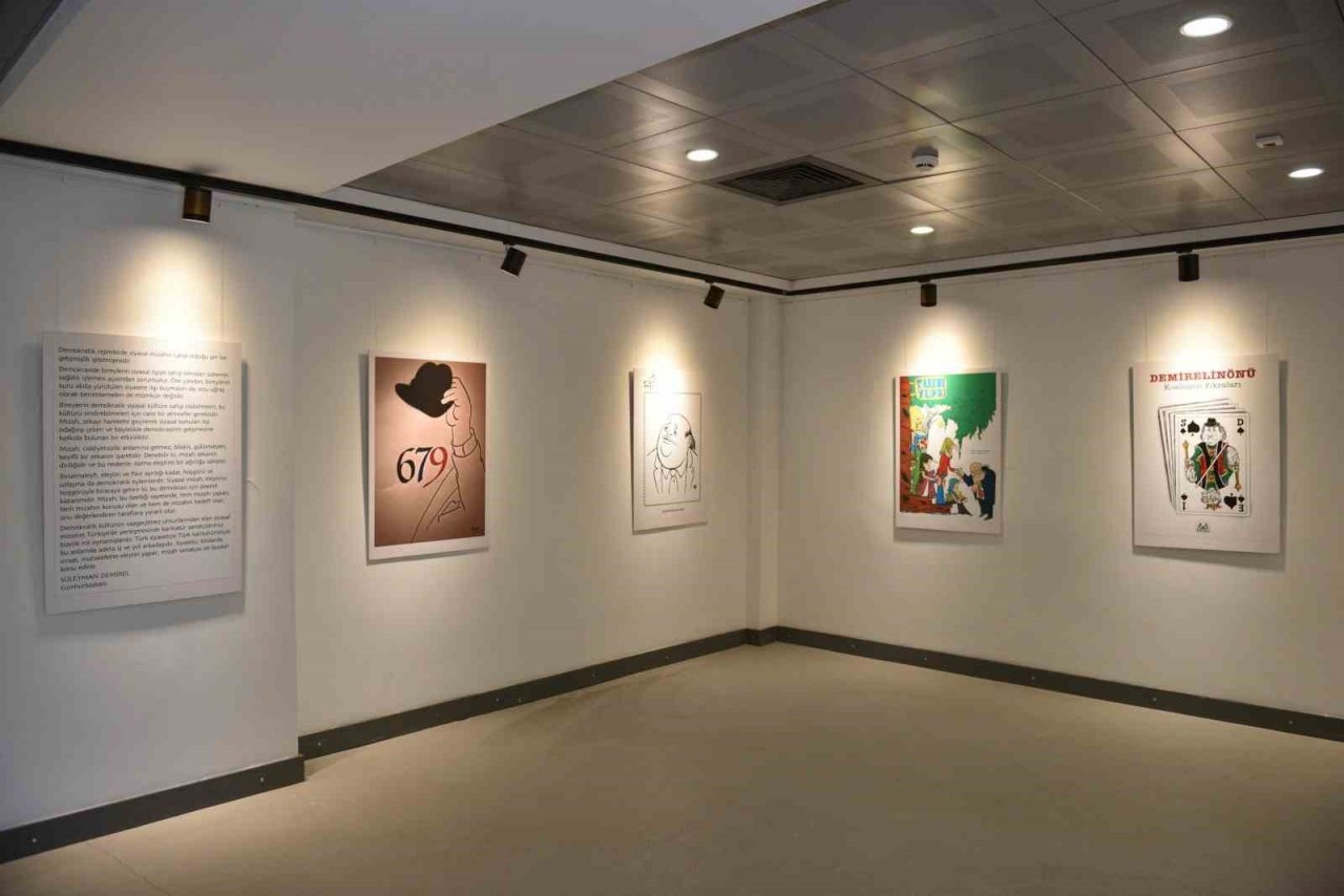 Karikatürlerle “Süleyman Demirel "sergisi