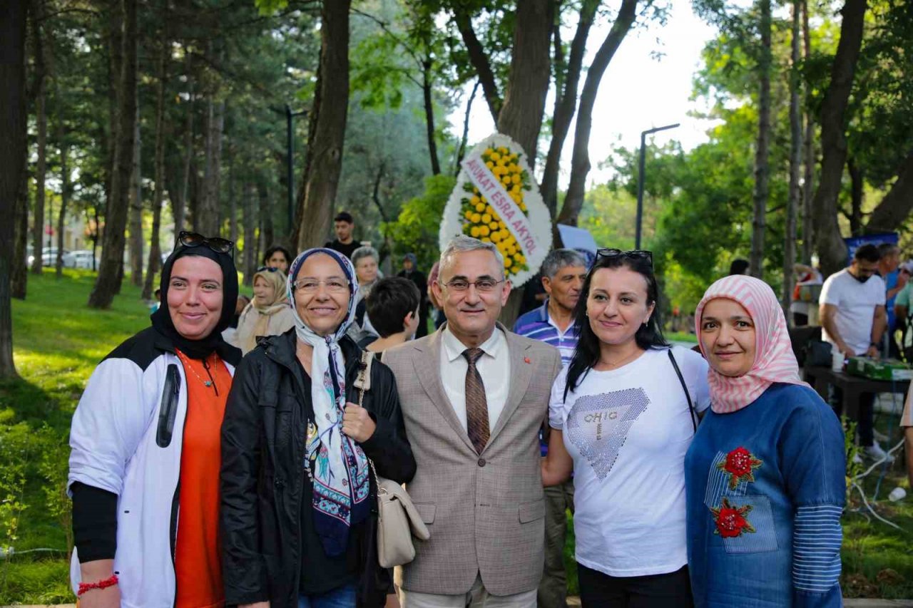 Yaşam Parkı hizmete sunuldu