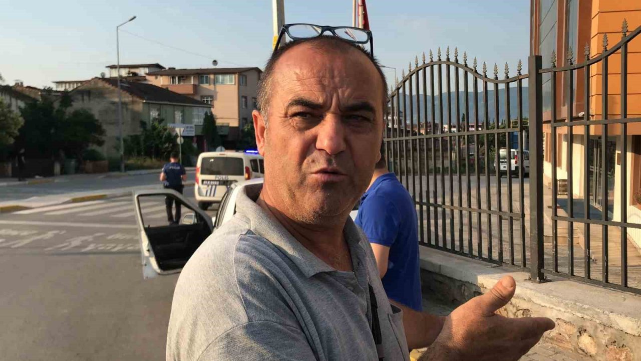 İşe gitmek için yola çıktı, alkollü sürücünün aracına arkadan çarpmasıyla şoke oldu