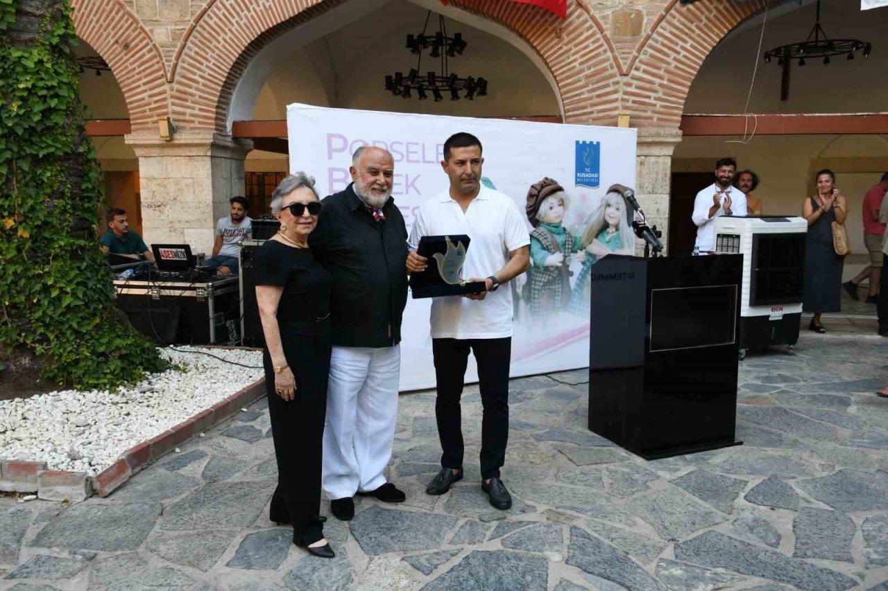 Porselen Bebek Müzesi ile Kuşadası’na bir kültür rotası daha eklendi