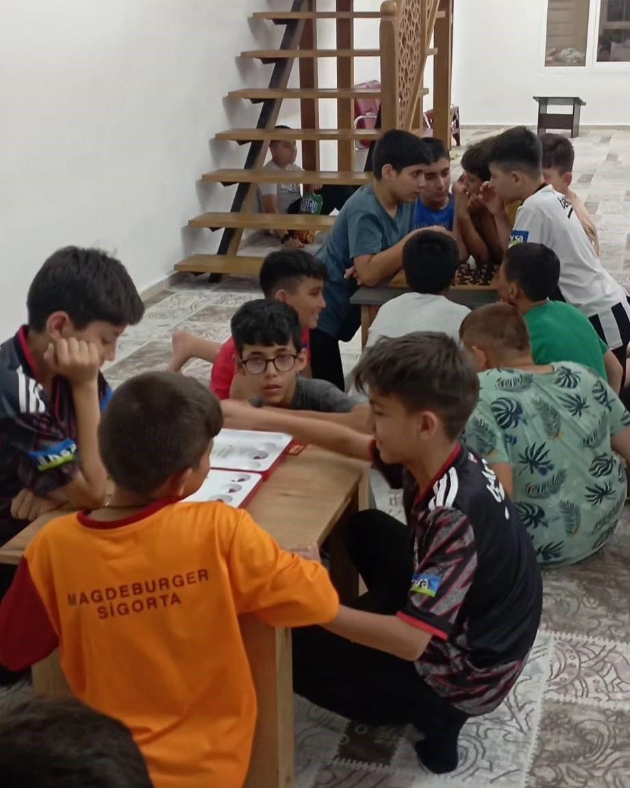 Hem öğreniyorlar, hem de sosyalleşiyorlar