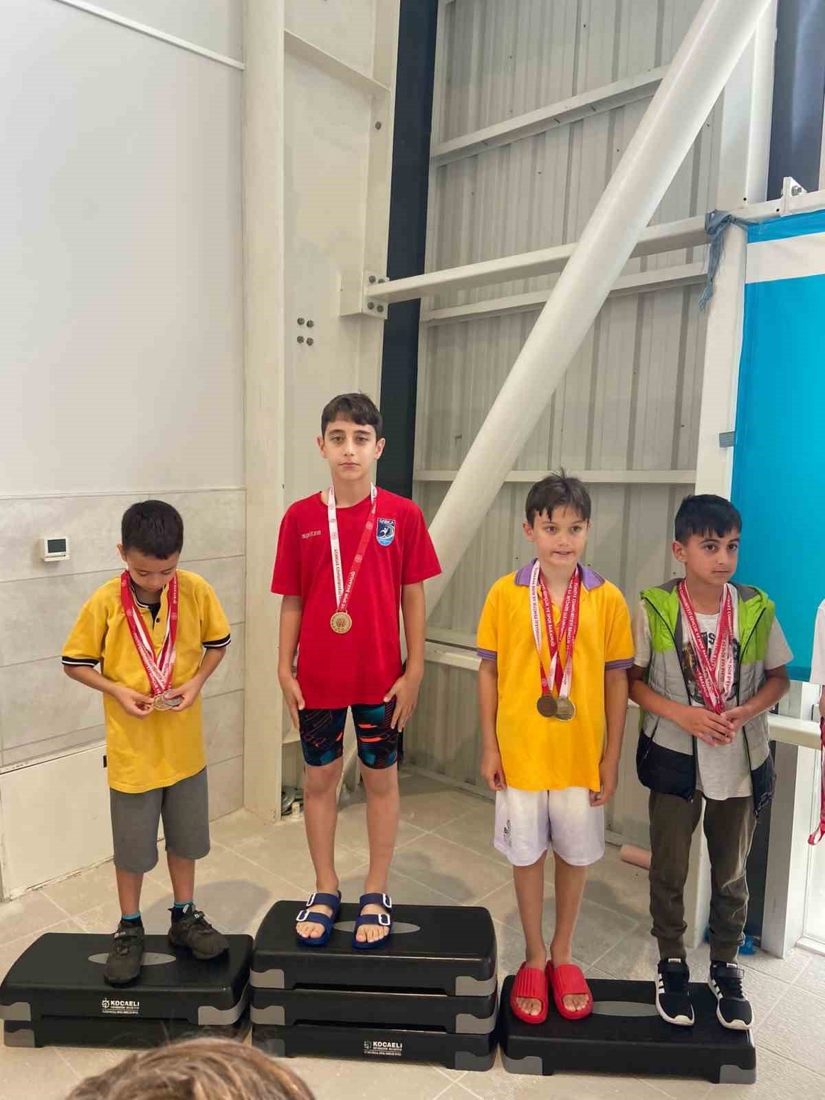 Darıca’nın genç sporcuları fırtına gibi