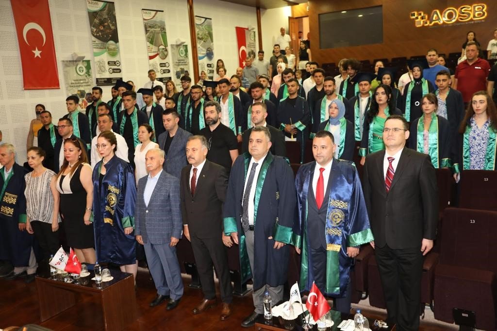 AOSB Teknik Bilimler MYO’dan 110 öğrenci mezun oldu