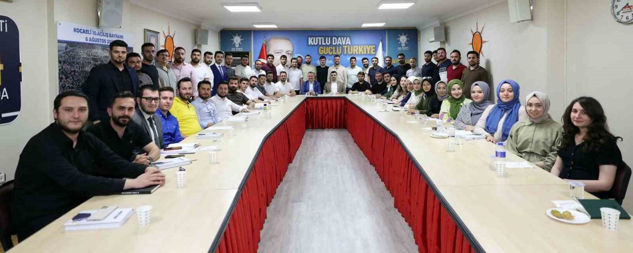 Başkan Büyükakın : “Şehrimize hizmet etmeyi büyük bir onur ve görev biliyoruz"