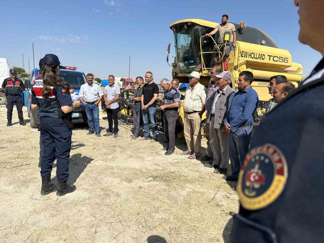 Jandarma tarım arazilerinde anız yangını eğitiminde