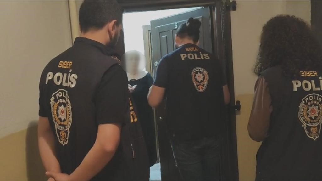 İstanbul merkezli 23 ilde dolandırıcılık operasyonu: 71 gözaltı