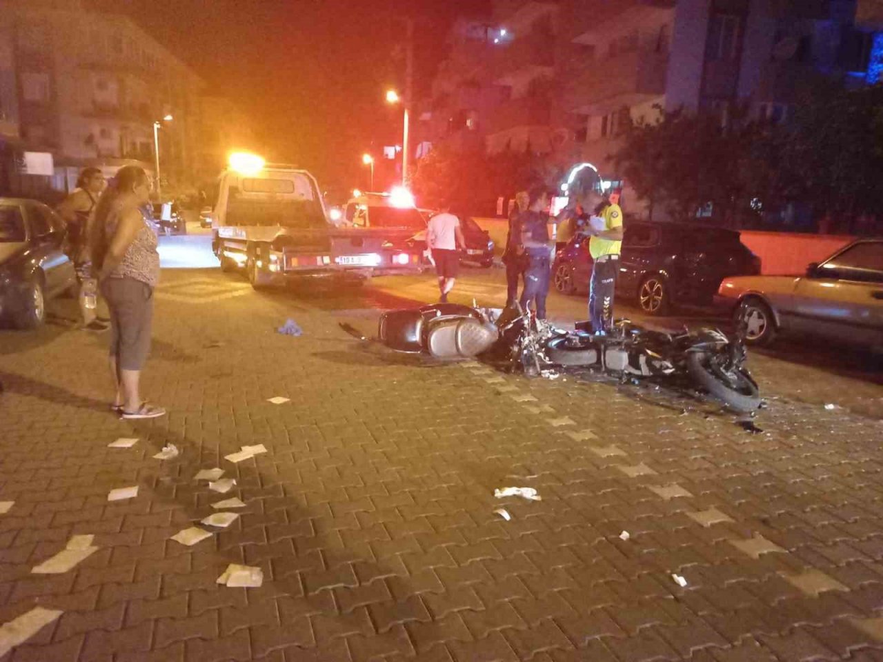 Motosikletler çarpıştı: 4 yaralı