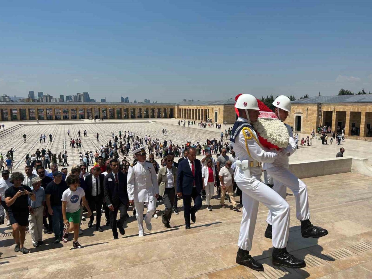 Bolu Belediye Başkanı Özcan: “Kurduğunuz partinin bugünkü yönetimi adeta emperyalist güçlerin askeri gibi çalışmaktadır”