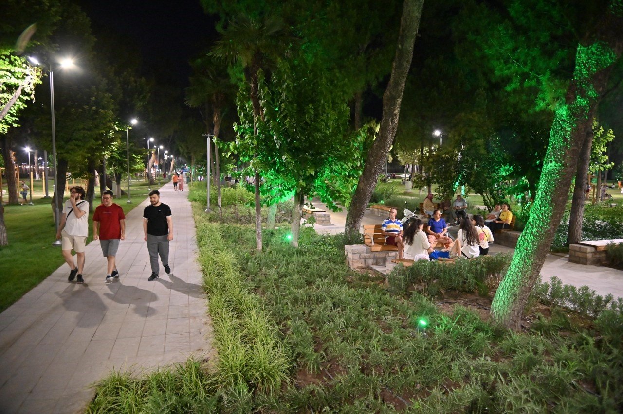 Akhisar’ın ’Central Park’ı tamamlandı