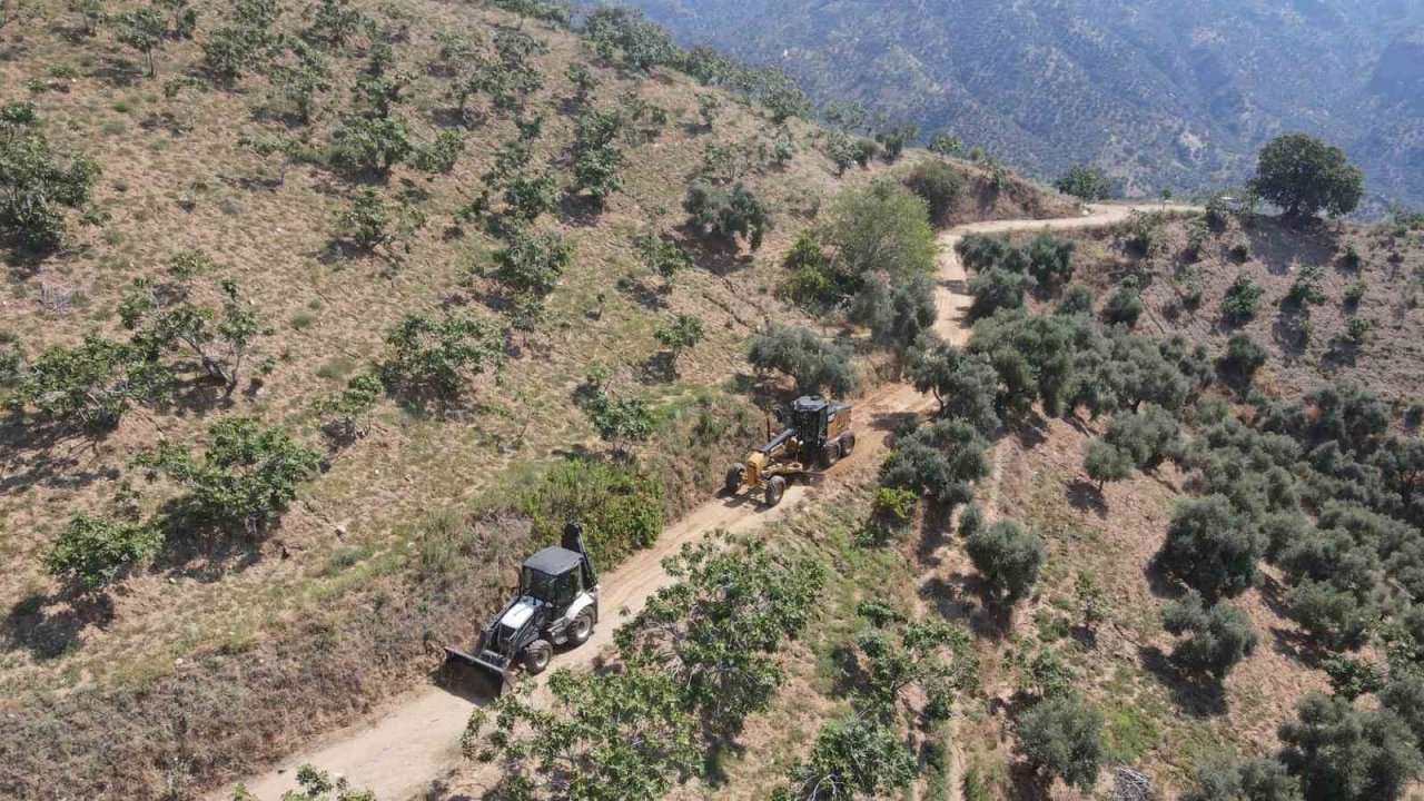 Efeler’in ekipleri çalışıyor; çiftçiler yakıt ve zamandan tasarruf ediyor