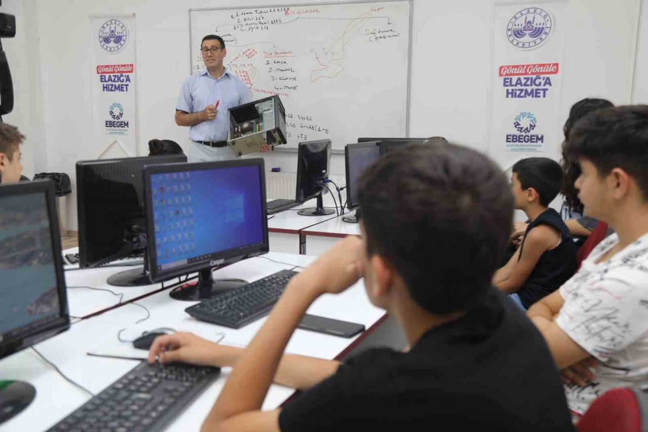 EBEGEM’de yaz kursları devam ediyor