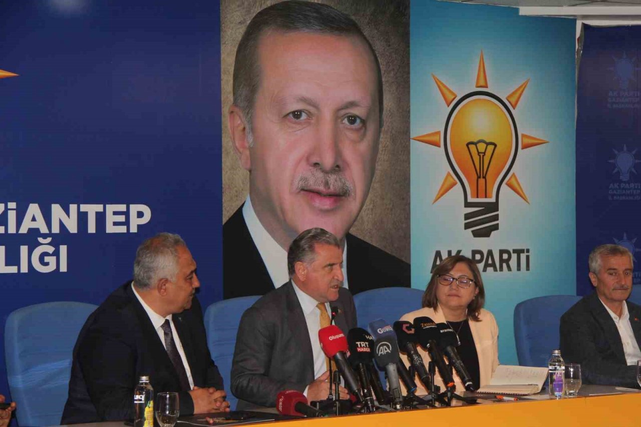 Gençlik ve Spor Bakanı Bak’tan deprem bölgesine yatırım müjdesi