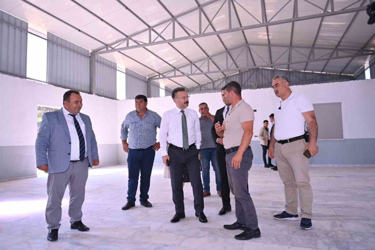 Vali Aksoy, Bozdoğanlı muhtarlar ile bir araya geldi