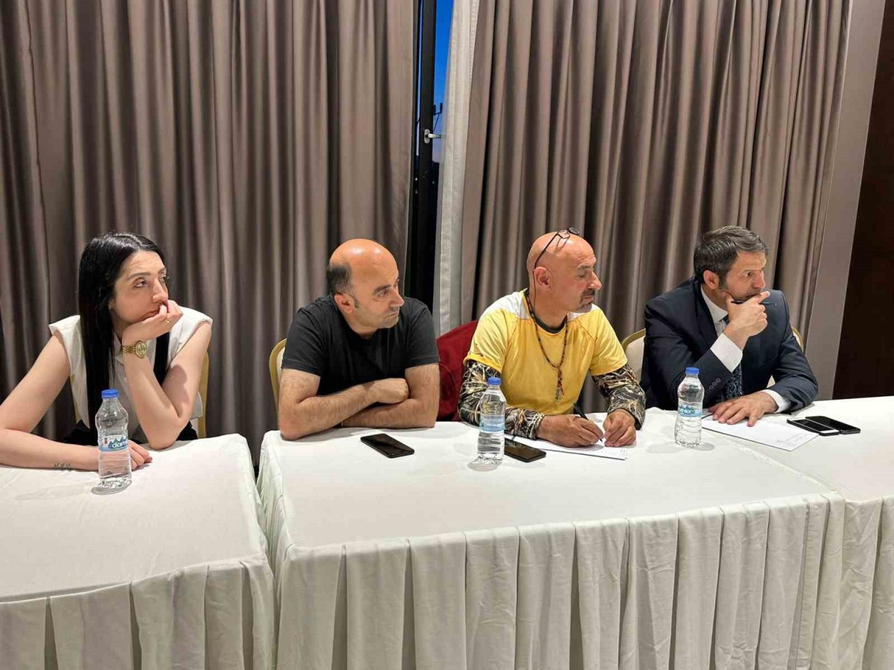 Yüksekova’da Iraklı acente temsilcileri için heyecanlı bekleyiş