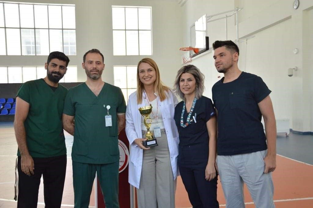 Kayseri Şehir Hastanesi’nde şampiyon: Yetişkin Acil Takımı