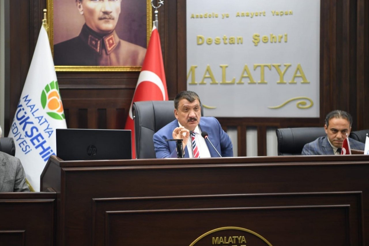 Başkan Gürkan: "Zamanında alınan yanlış kararlar bugün karşımıza büyük bir yıkım olarak çıkmakta"