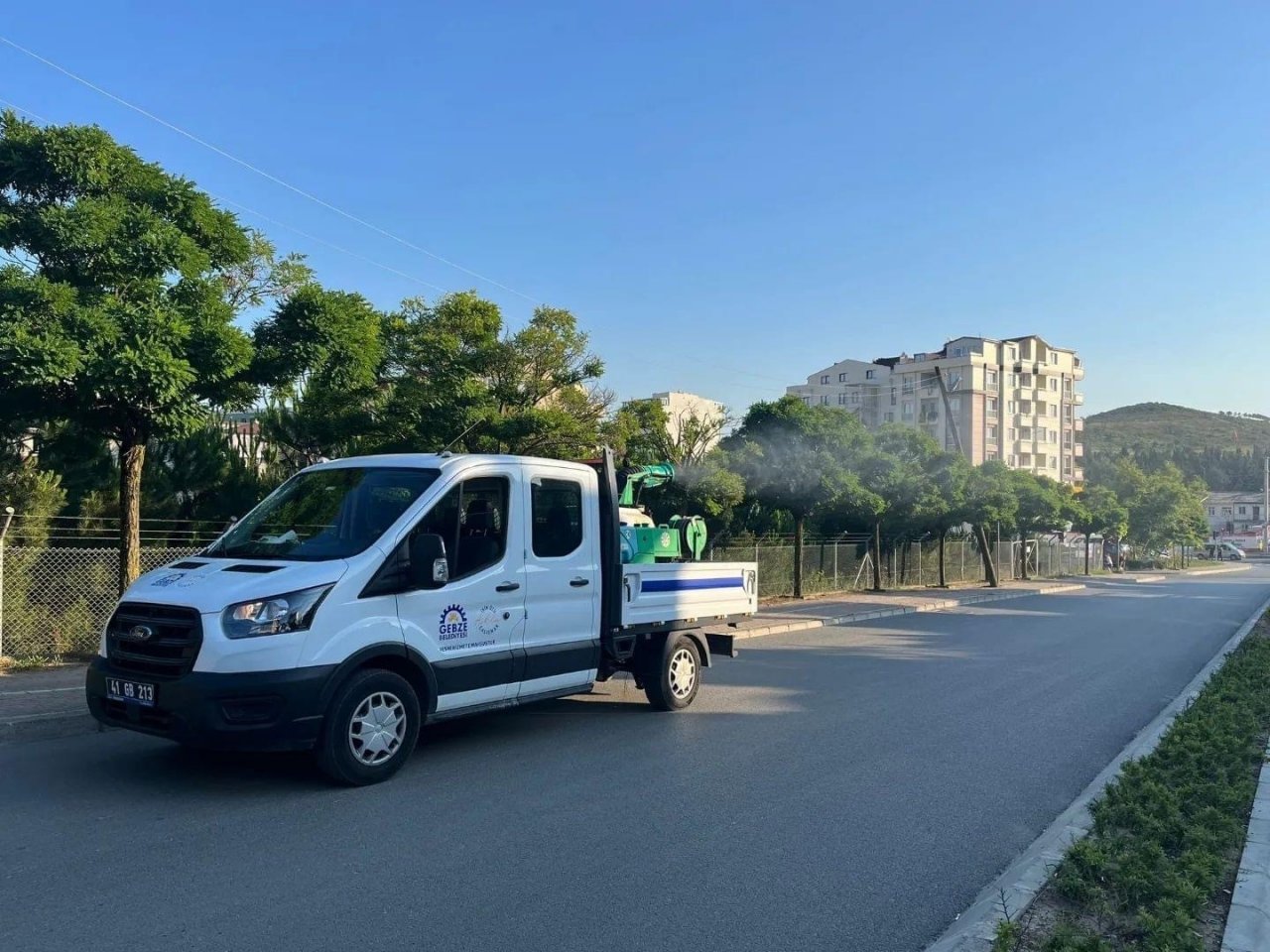 Açık alanlara durgun su bırakmak sinek oluşumunu engelliyor