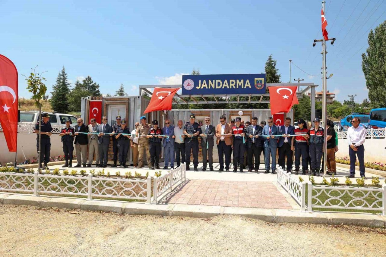 Uşak’ta jandarma asayiş noktası açıldı