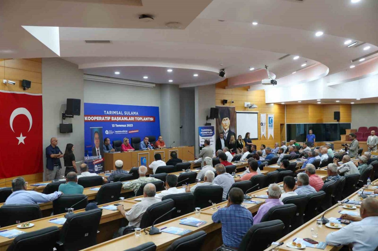 Antalya’da sulama birliklerinin elektrik maliyetlerinin yüzde 85’ini büyükşehir karşılıyor