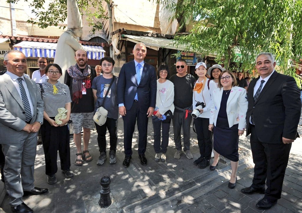 Bakan Ersoy, Gaziantep Kültür Yolu’ndaki tarihi yapıları inceledi