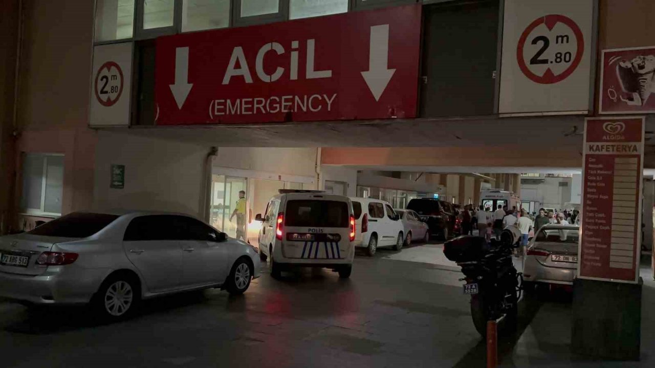 Batman’da yunus ekibi kaza yaptı: 2 polis yaralı