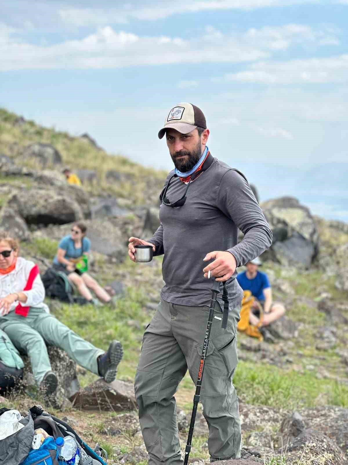 Temmuz’da eksi 35 derecede Ağrı Dağı zirvesi