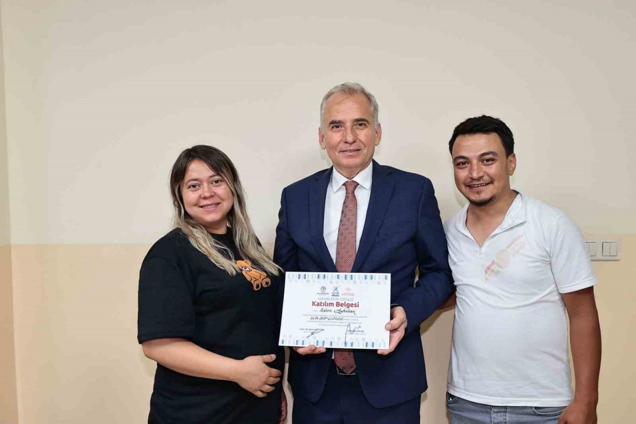 Hamilelik Okulunda 19. dönem tamamlandı