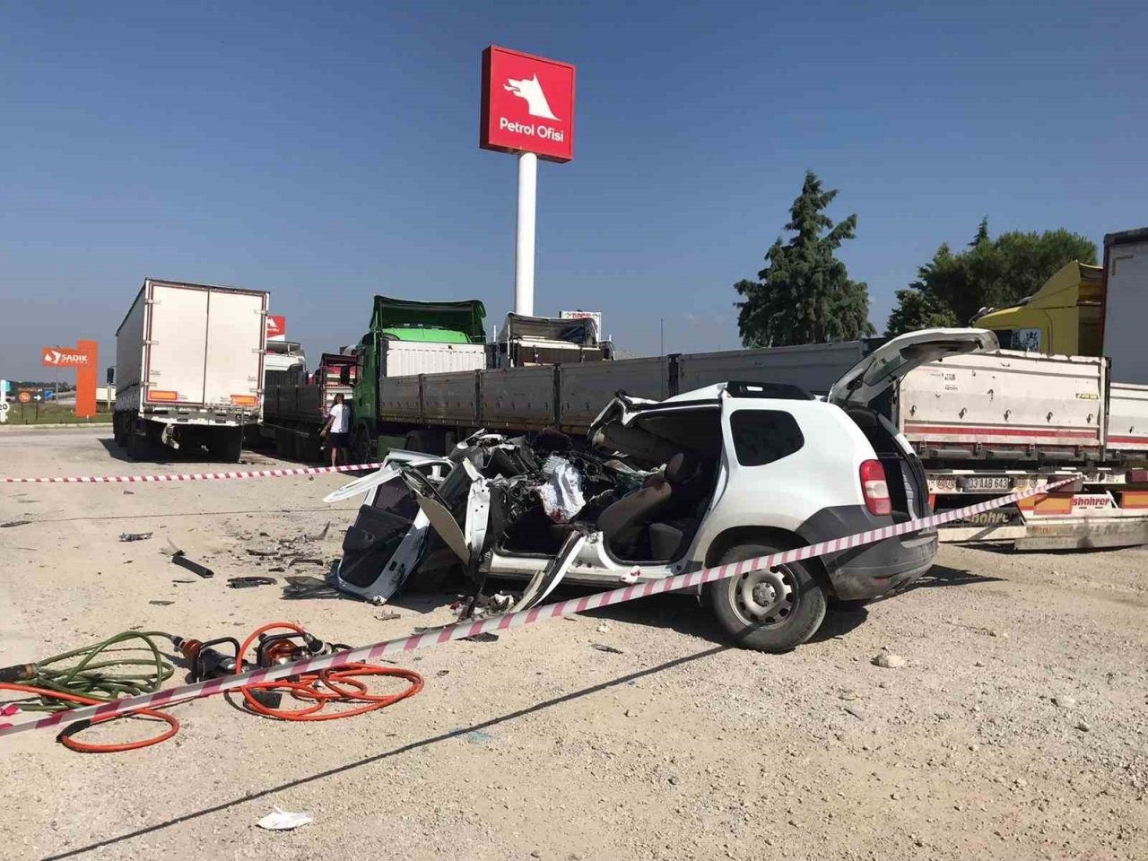 Kalp krizi geçirip tıra çarpan sürücü, 16 günlük yaşam mücadelesini kaybetti