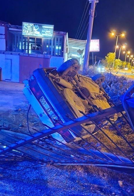 Elazığ’da otomobil takla attı: 1 yaralı