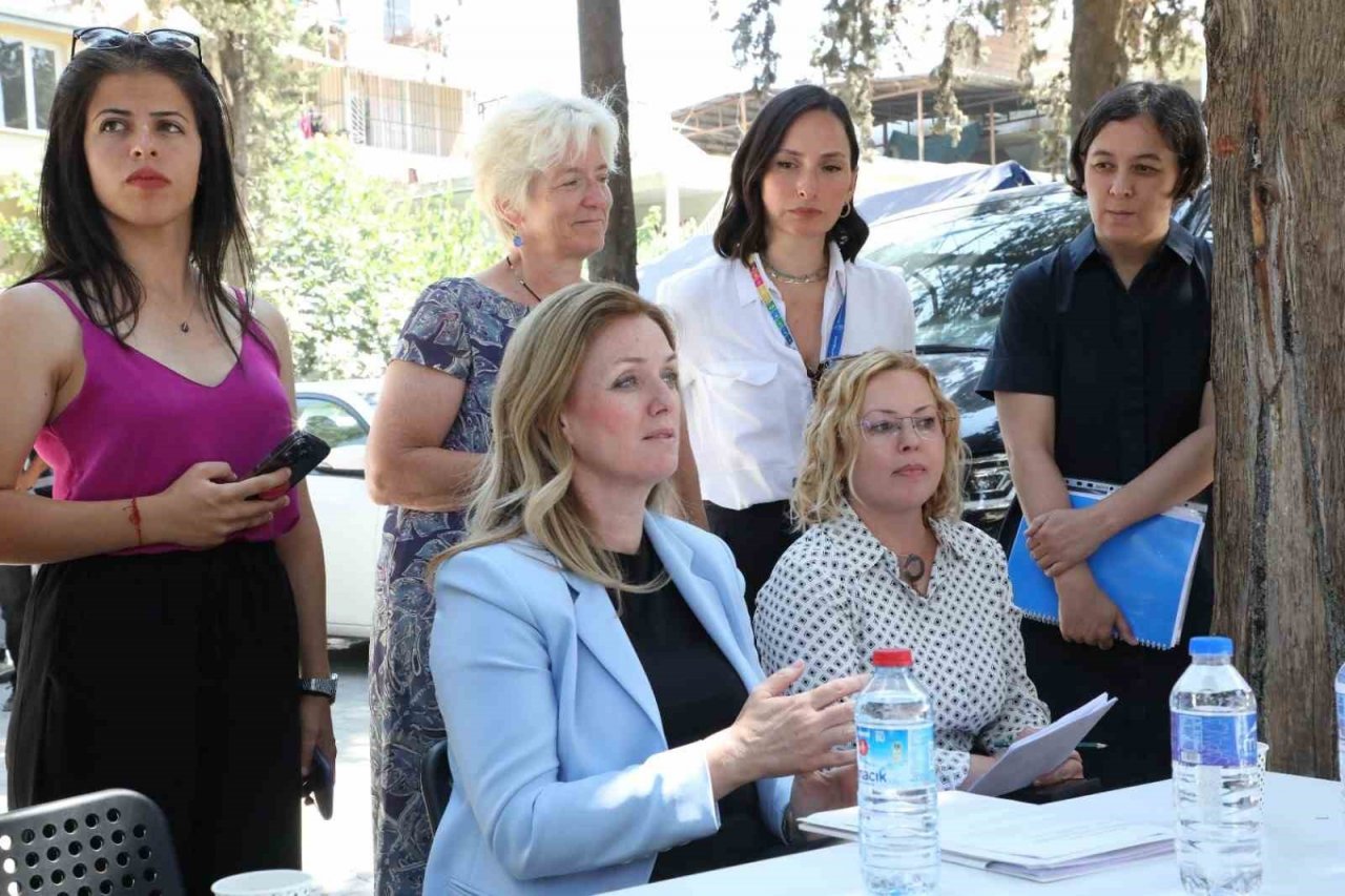 Hataylı depremzedelere ücretsiz psikososyal destek hizmeti