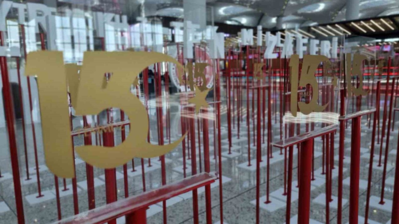 İGA İstanbul Havalimanı’nda 15 Temmuz özel sergisi açıldı