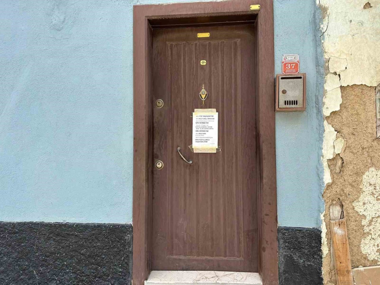 Özcan, "Büyükşehir yanlış yapıyor"